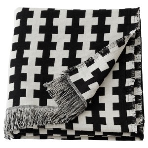 IKEA FLUGTRUMPET throw, black off-white/geometric, 51x67 in, Ikea Outlet | 9104AOTVR