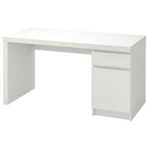 IKEA MALM Desk, 55 1/8x25 5/8 in White, Ikea Outlet | 1728XPEZY