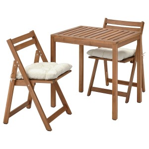 IKEA NÄMMARÖ table and 2 folding chairs, outdoor Light Brown Stained / Kuddarna Beige, Ikea Outlet | 5302MDKRH